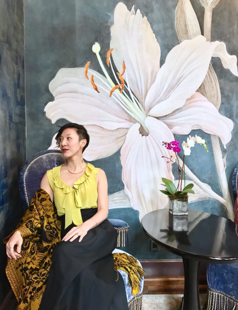 About Valérie Thérèse Bart